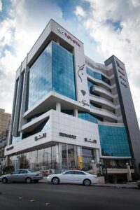 ساختمان رنو ، نگین خودرو